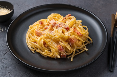 Espaguete à Carbonara - Euler Passos Buffet